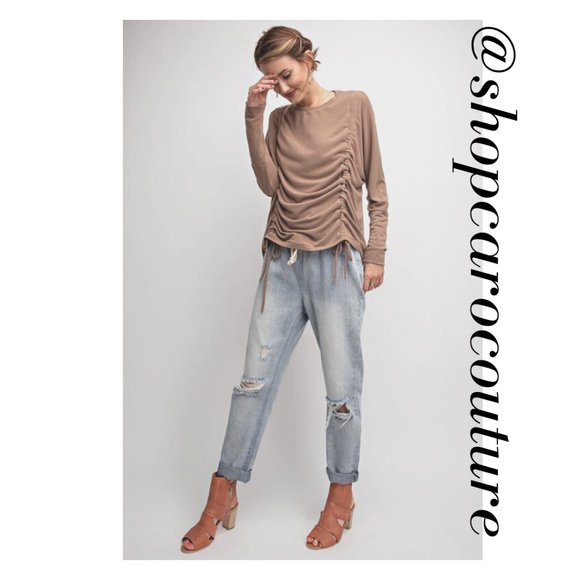 Long sleeve ruched tee - Picture 5 of 9